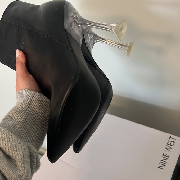 Boots - Picture 3 of 5